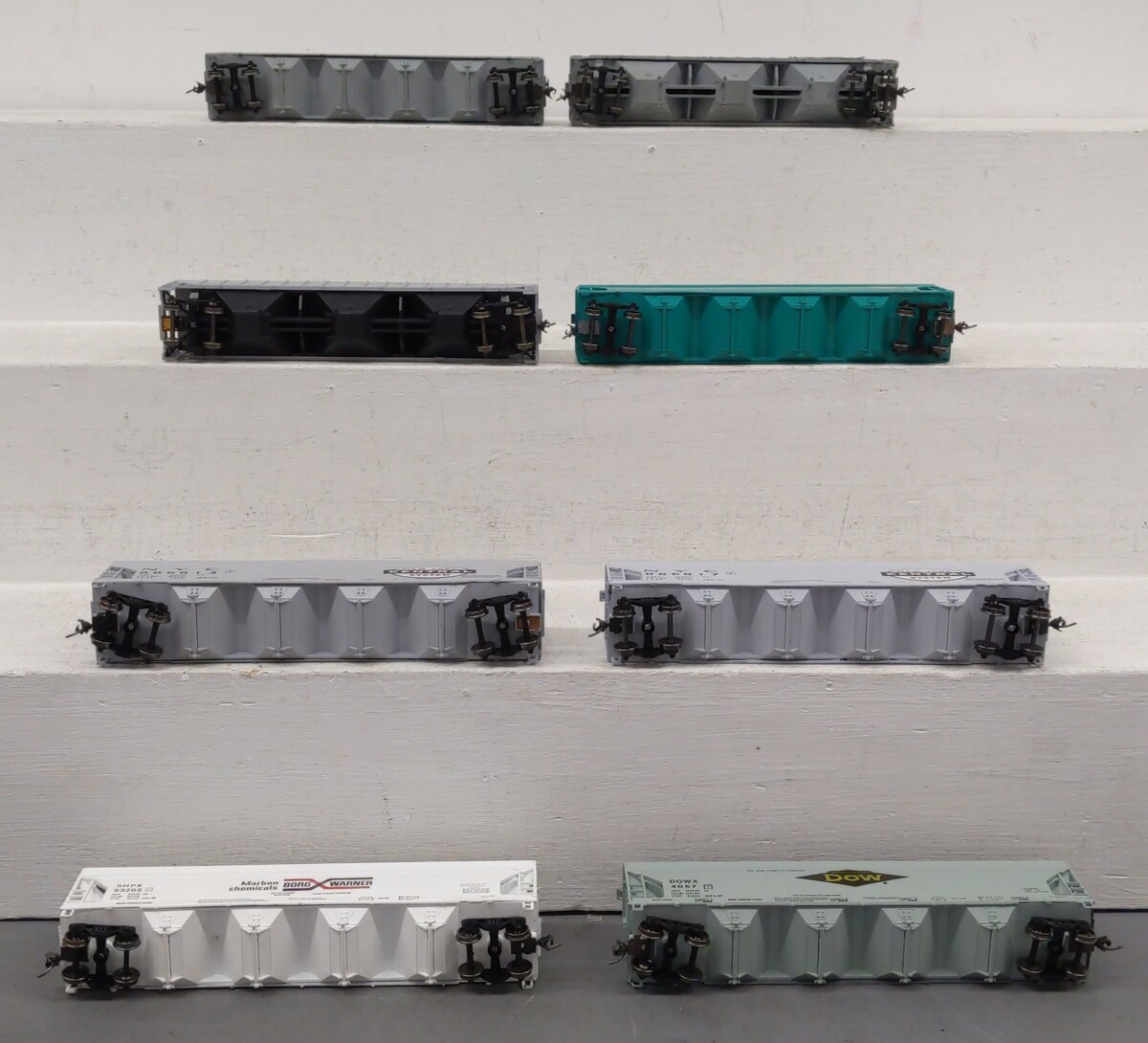 Athearn HO Scale Hoppers [8] VG