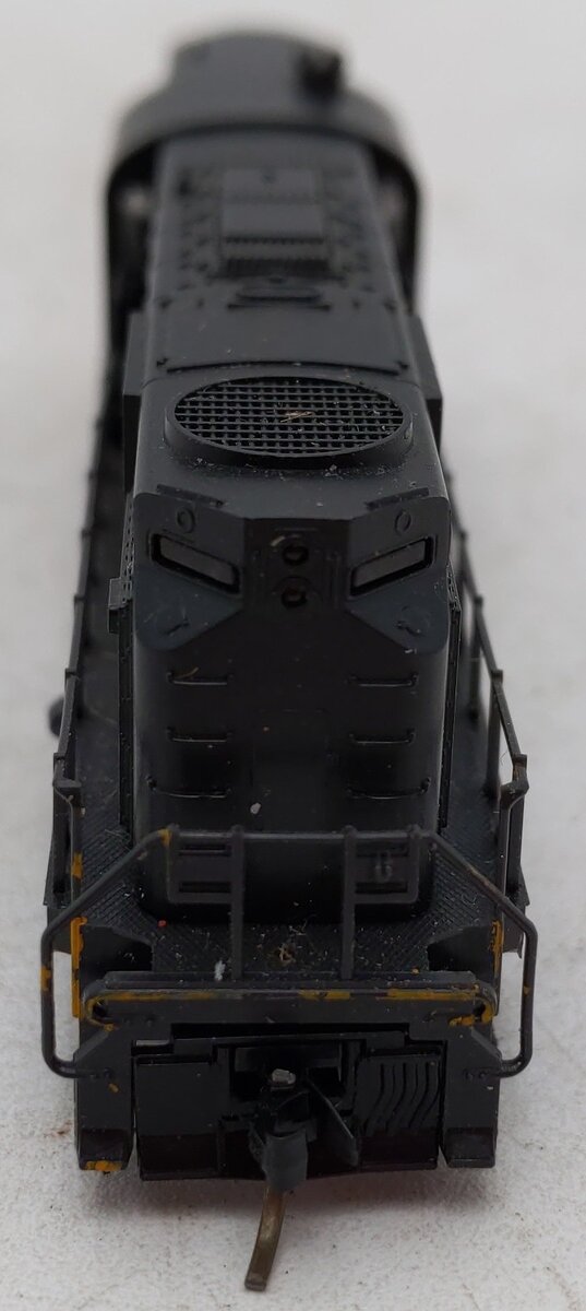 Kato N Scale Pennsylvania RS11 Diesel Locomotive #8619 EX