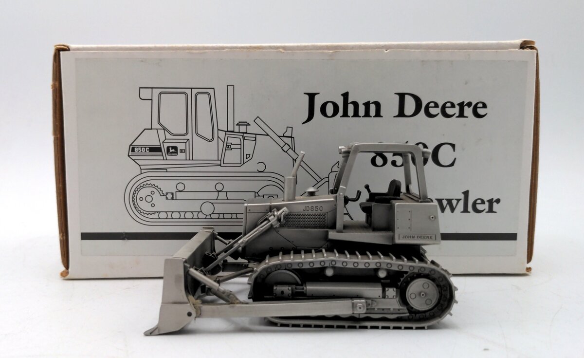 SpecCast JD850 1:50 Scale John Deer 850C Crawler Pewter Edition NIB