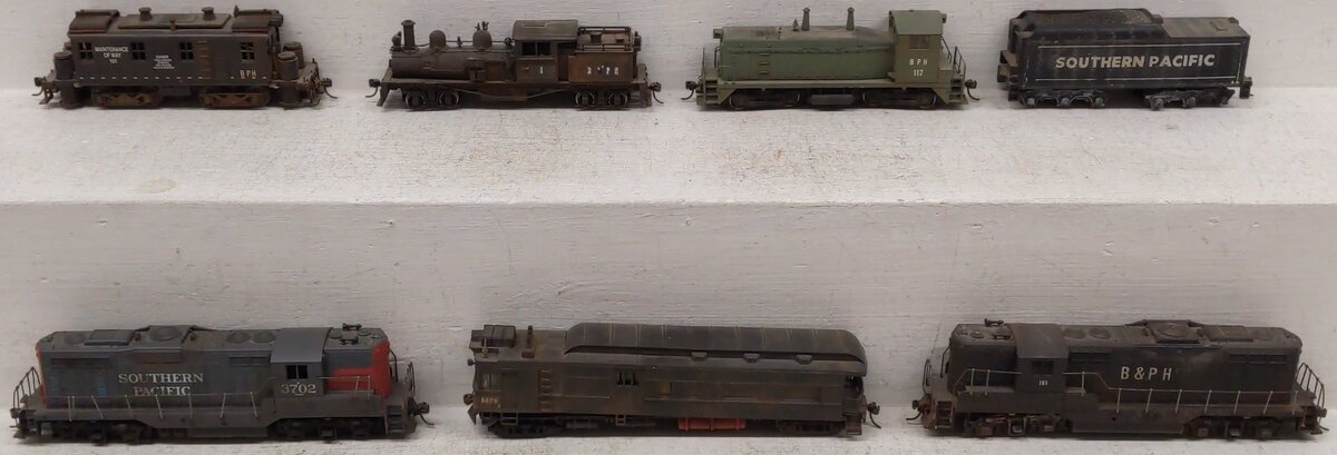 HO Scale Assorted Steam and Diesel Locomotives [7]