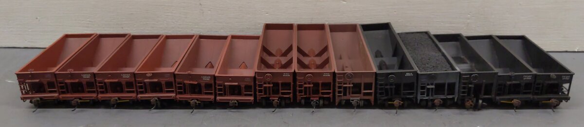 Bowser & Other HO Scale Hoppers [14] VG