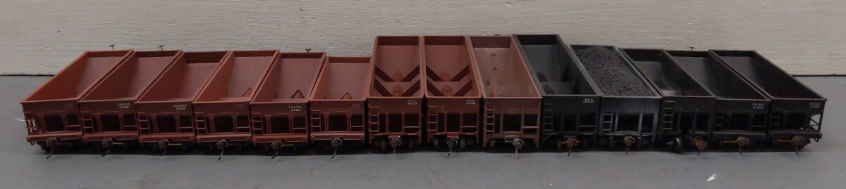 Bowser & Other HO Scale Hoppers [14] VG