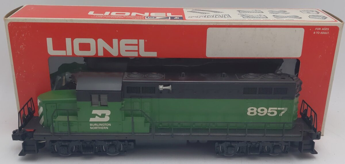Lionel 6-8957 O Burlington Northern GP-20 Powered Diesel Locomotive EX/Box