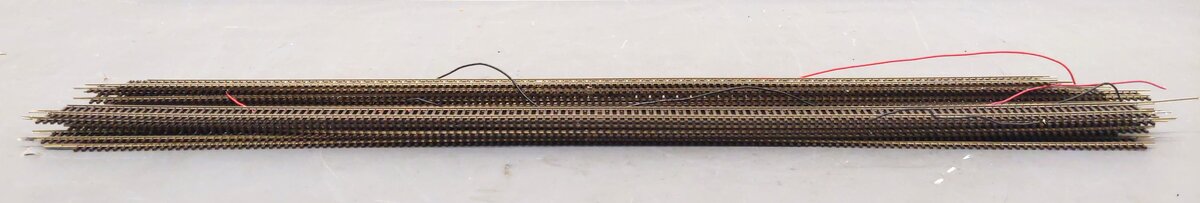 Atlas 0500 HO Scale Code 83 Super Flex Track Section [13] VG