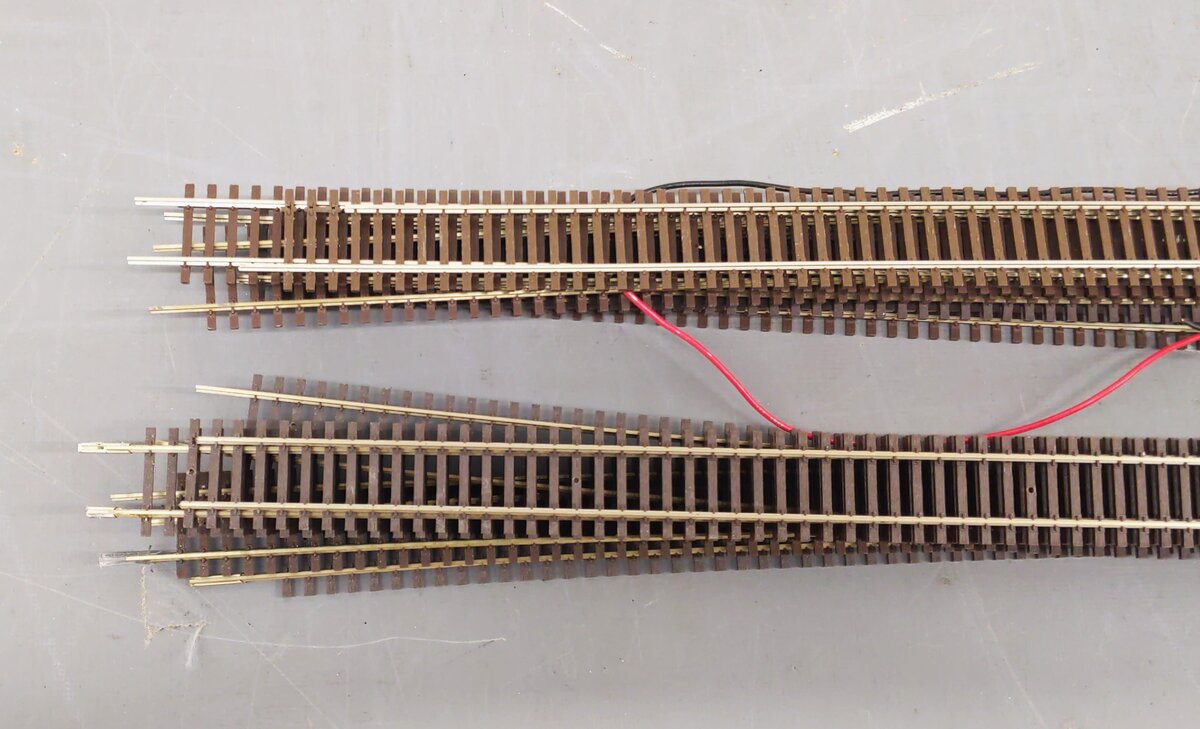 Atlas 0500 HO Scale Code 83 Super Flex Track Section [13] VG