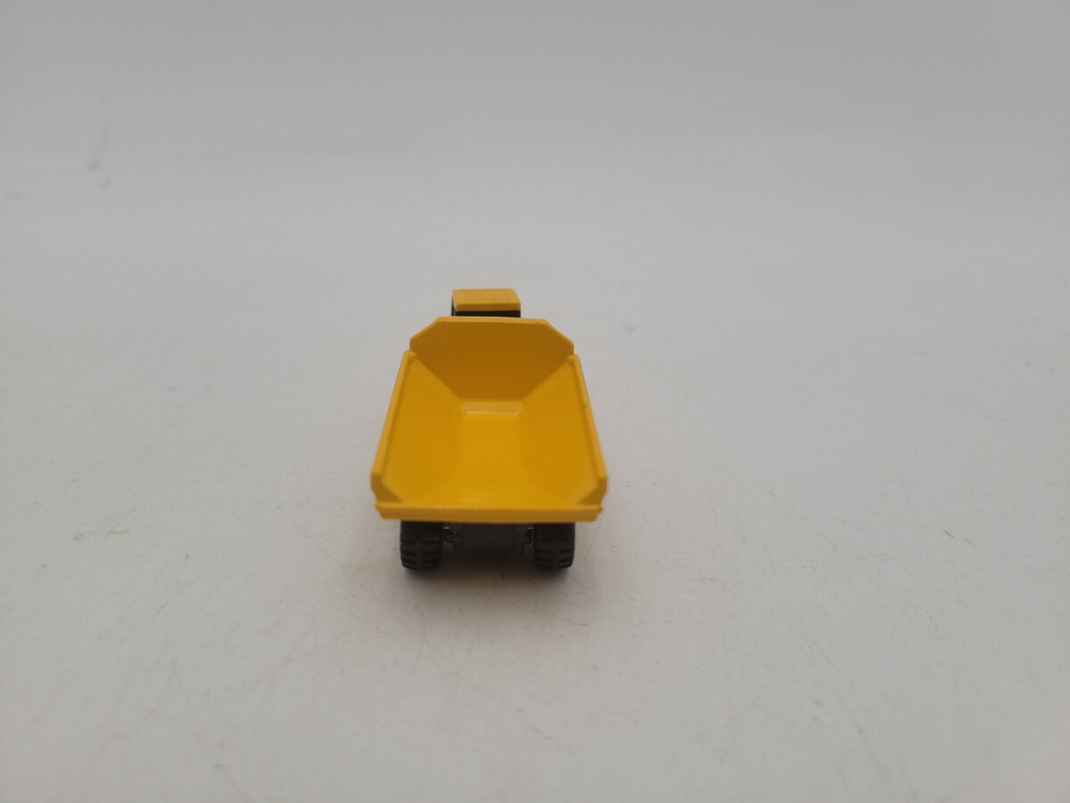 Tomy 120 1:64 Scale Yellow Komatsu Articulated AC Dump Truck HM 400 Die Cast NIB