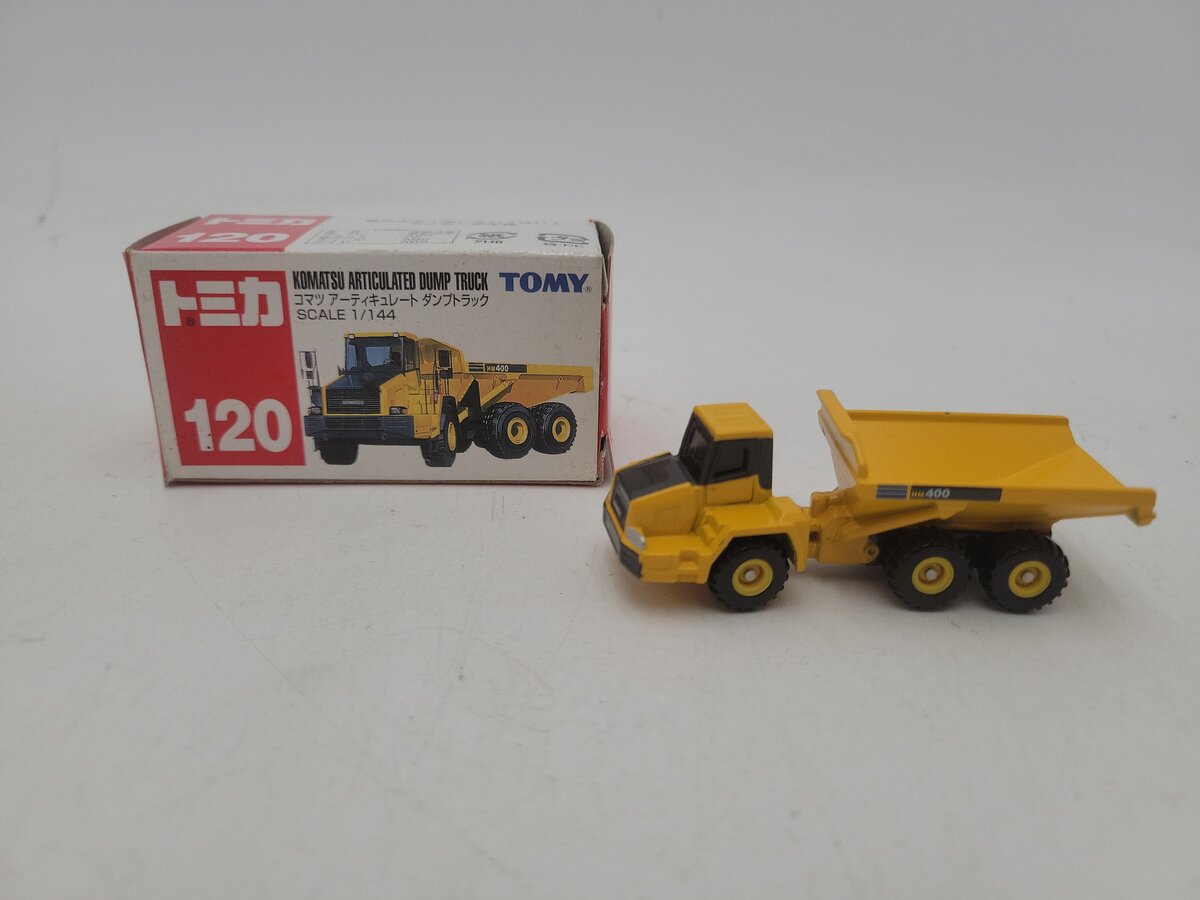 Tomy 120 1:64 Scale Yellow Komatsu Articulated AC Dump Truck HM 400 Die Cast NIB