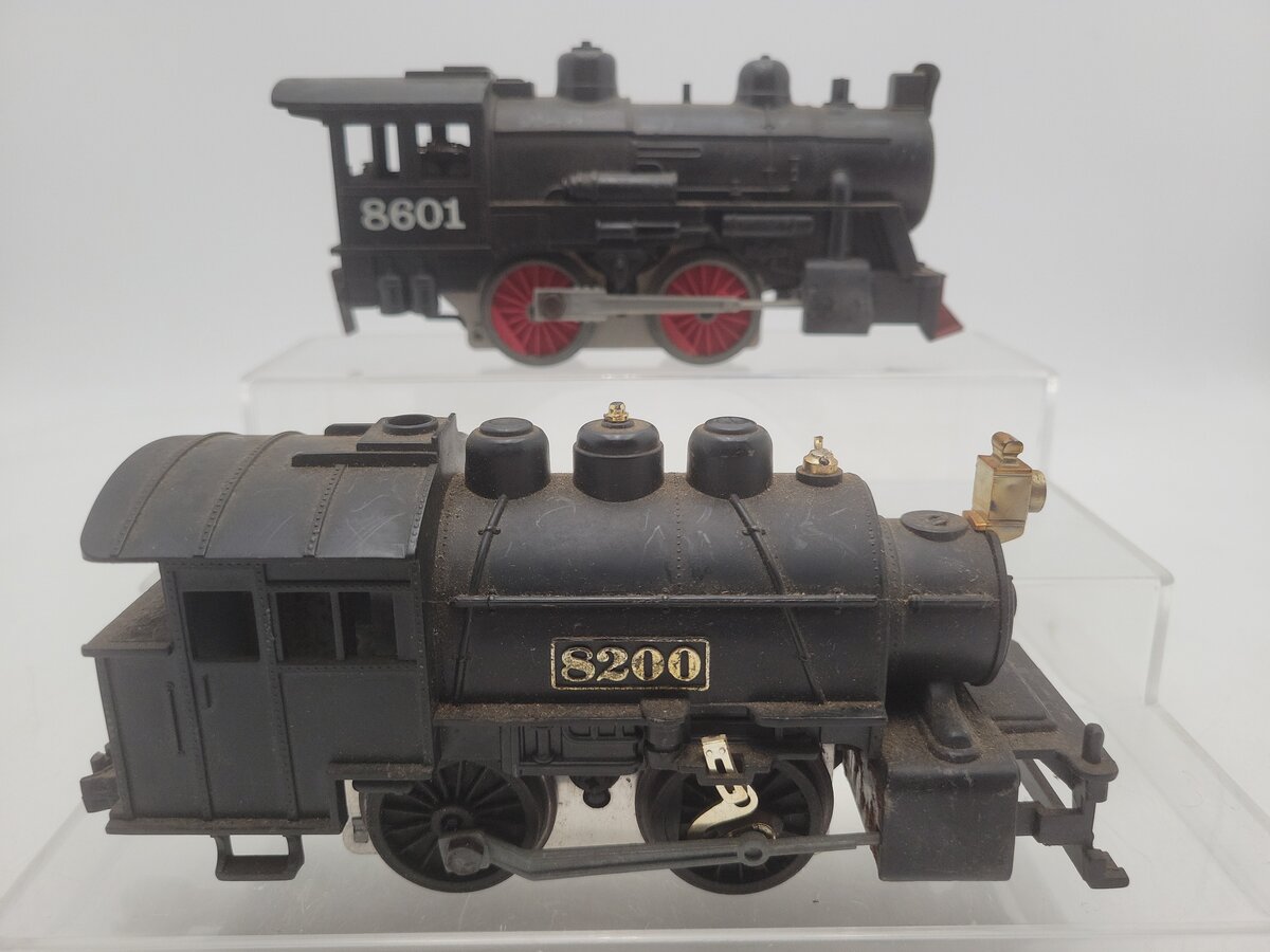 Lionel O Gauge Assorted Steam Locomotives: 8200, 8601 [2]
