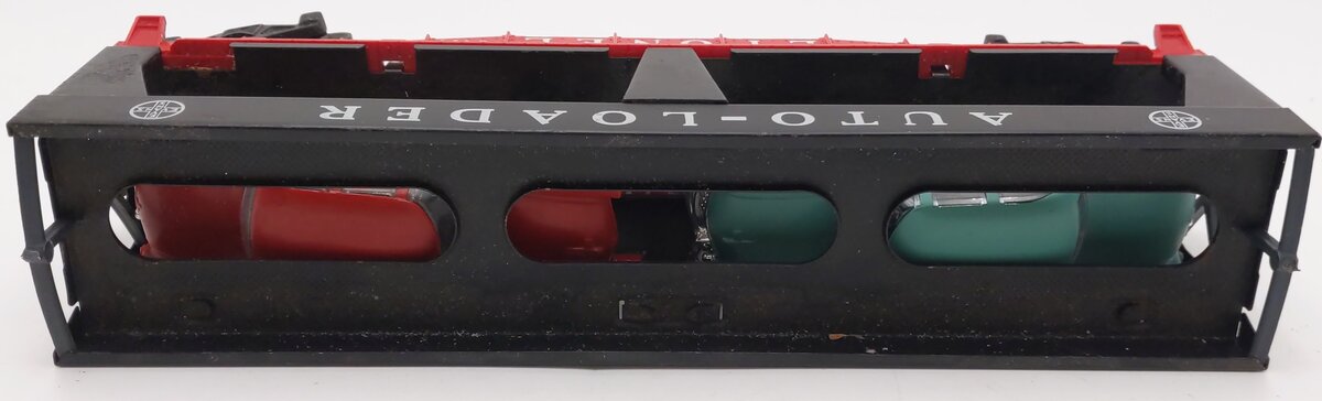 Lionel 6414 Vintage O Gauge Postwar Evans Autoloader with 4 Automobiles VG