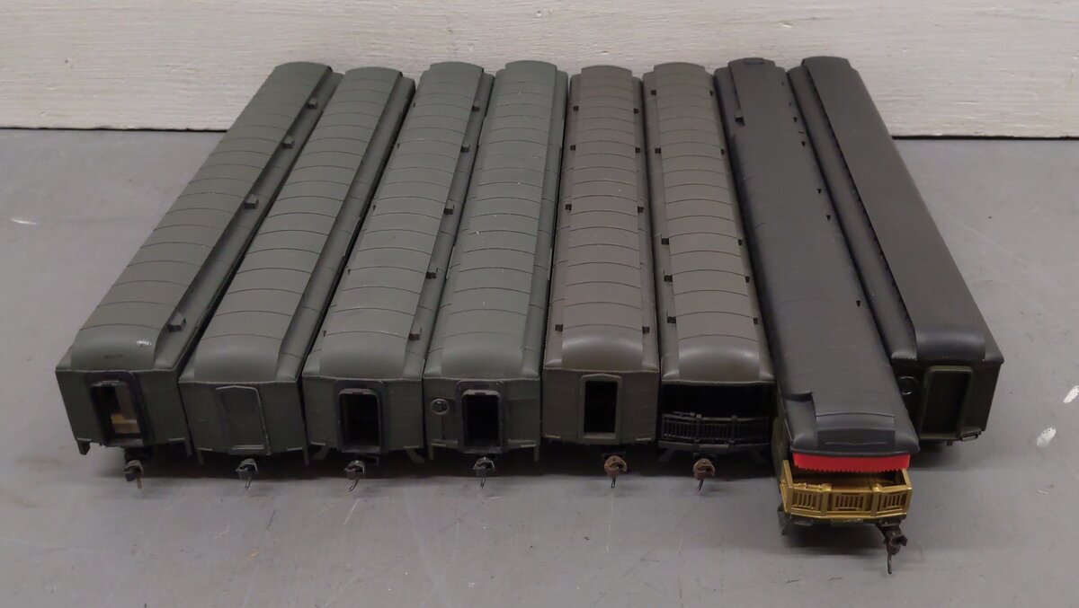 Rivarossi & Other HO Scale New York Central Passenger Cars [8] EX