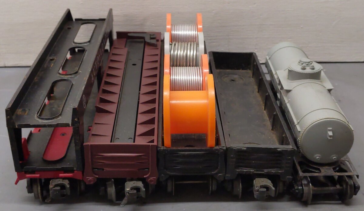 Lionel Vintage O Freight Cars: 6062, 6032, 6035, 6-9225, 6414 [5] VG