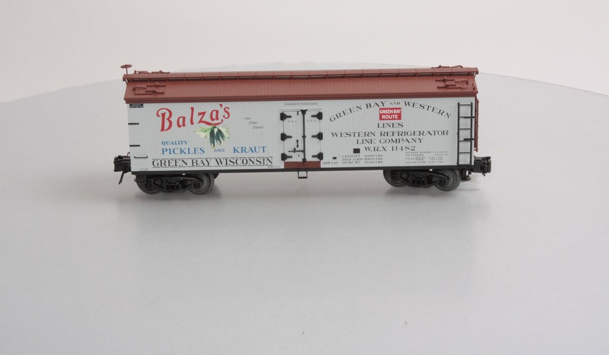 Atlas 8130-3 O Gauge Balza's Pickles Reefer Car #11482 (3 Rail) NIB