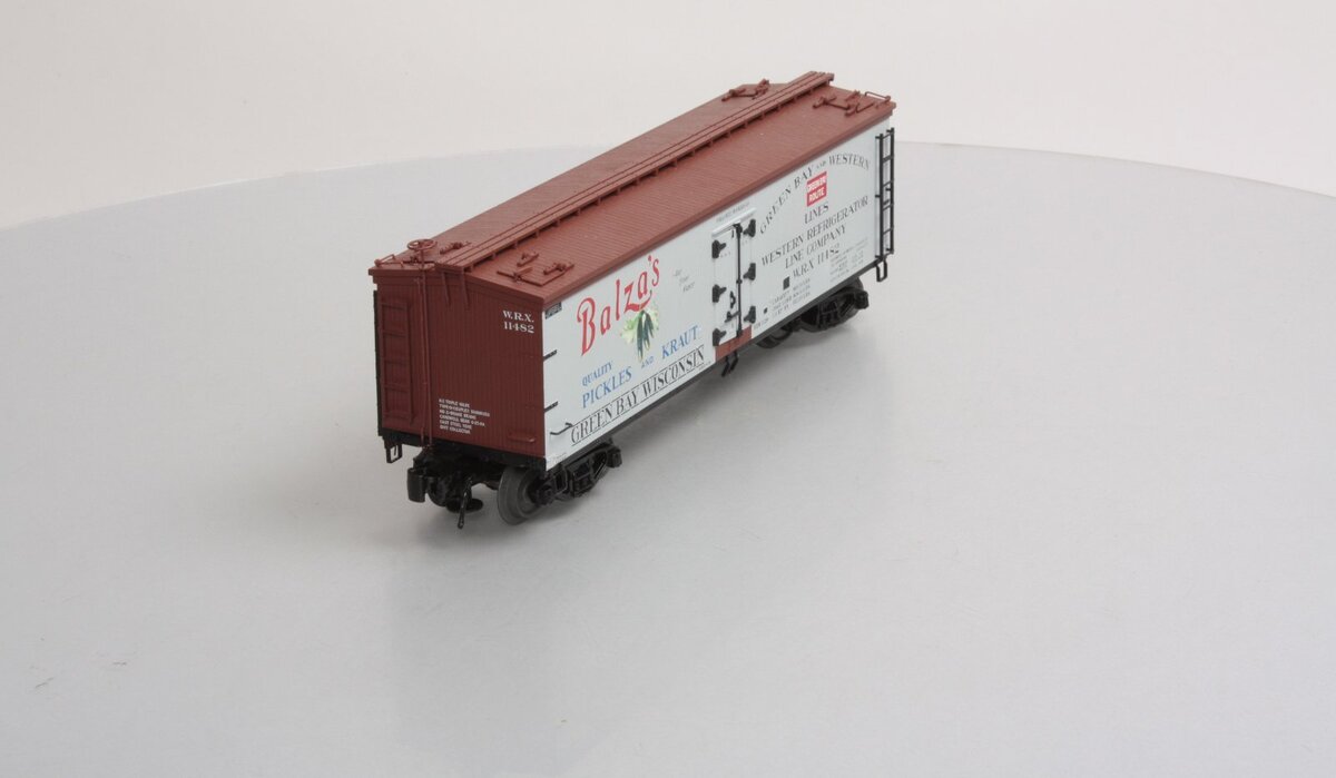 Atlas 8130-3 O Gauge Balza's Pickles Reefer Car #11482 (3 Rail) NIB