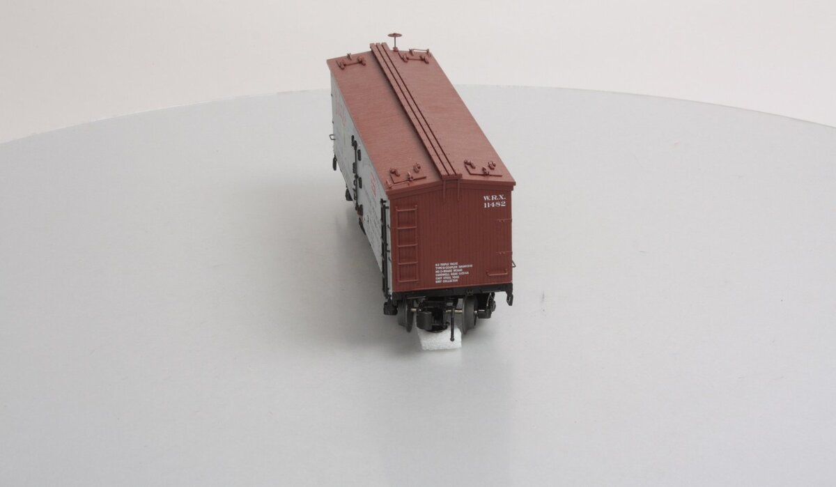 Atlas 8130-3 O Gauge Balza's Pickles Reefer Car #11482 (3 Rail) NIB