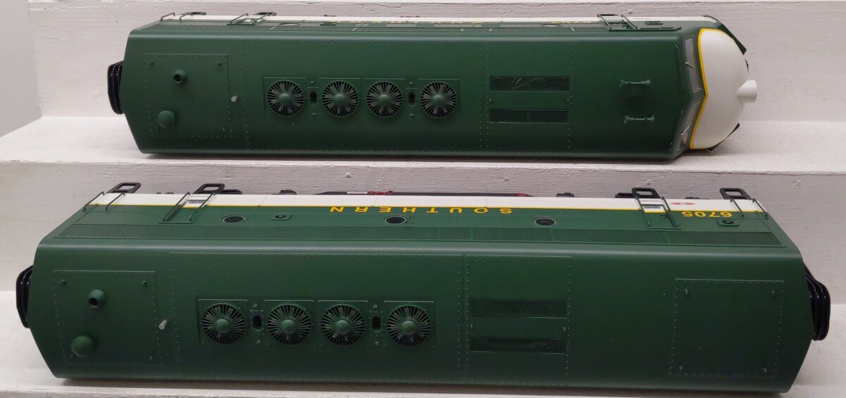 USA Trains 22259 G Southern Railway F-3 AB Diesel Locomotive Set EX/Box