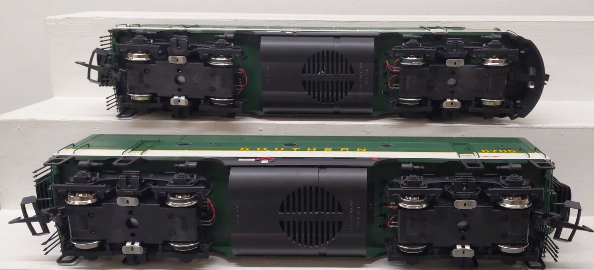 USA Trains 22259 G Southern Railway F-3 AB Diesel Locomotive Set EX/Box