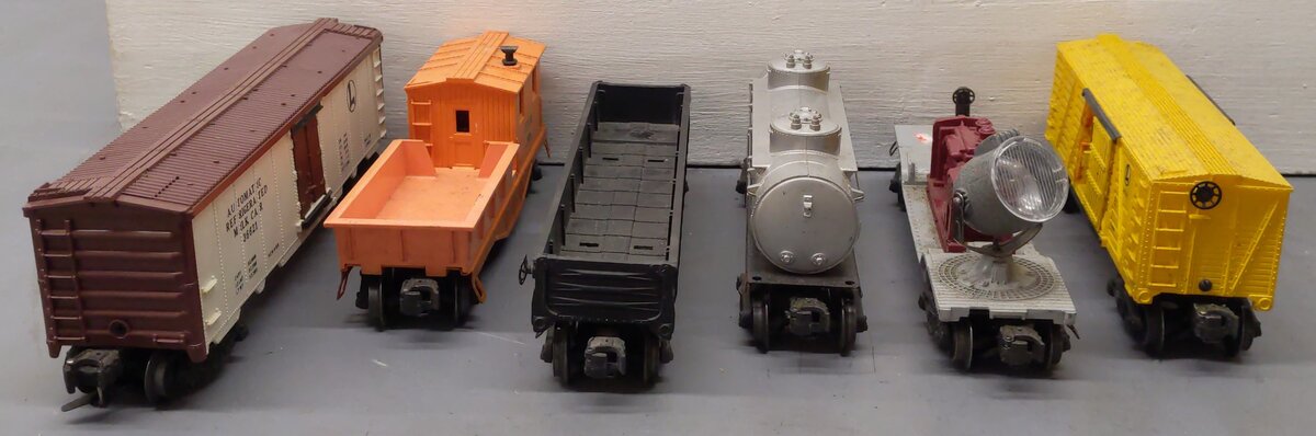 Lionel Vintage O Gauge Freight Cars: 6520, 6462, 6119-25, 3662, 6465, 6656 [6] VG