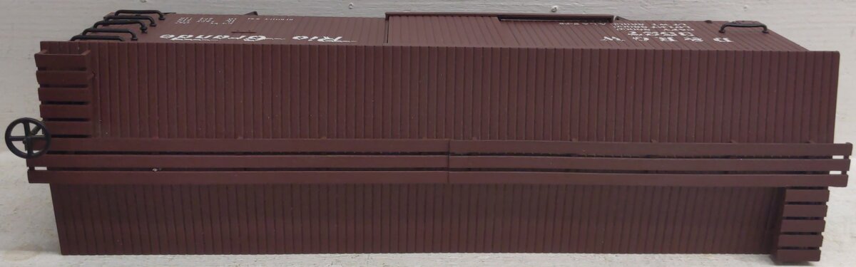Bachmann 93318 G Scale Denver & Rio Grande Western Boxcar #3527 EX