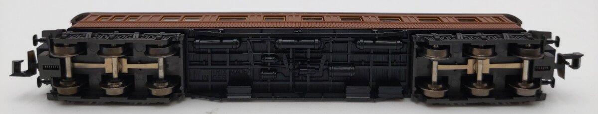Trix 13183 N Scale Compagnie Internationale Mitropa w/Cabin Lights #911 LN/Box