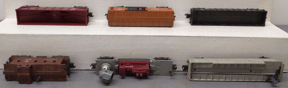 Lionel Vintage O Gauge Freight Cars #3520,356225,25000,6462,X3464,6457 [6] VG