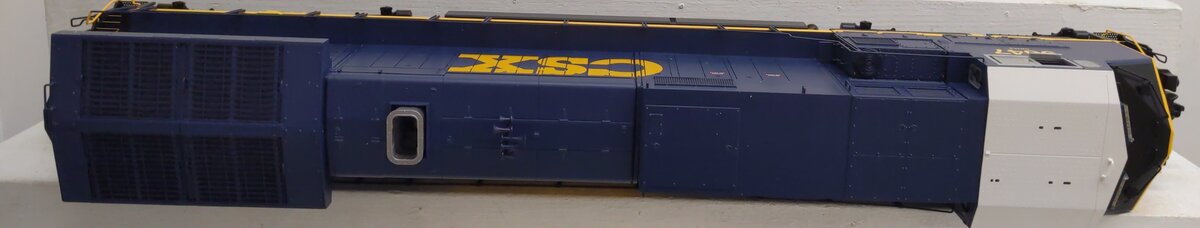 Aristo-Craft 23013 G CSX Dash-9 Diesel Locomotive #9047 LN/Box