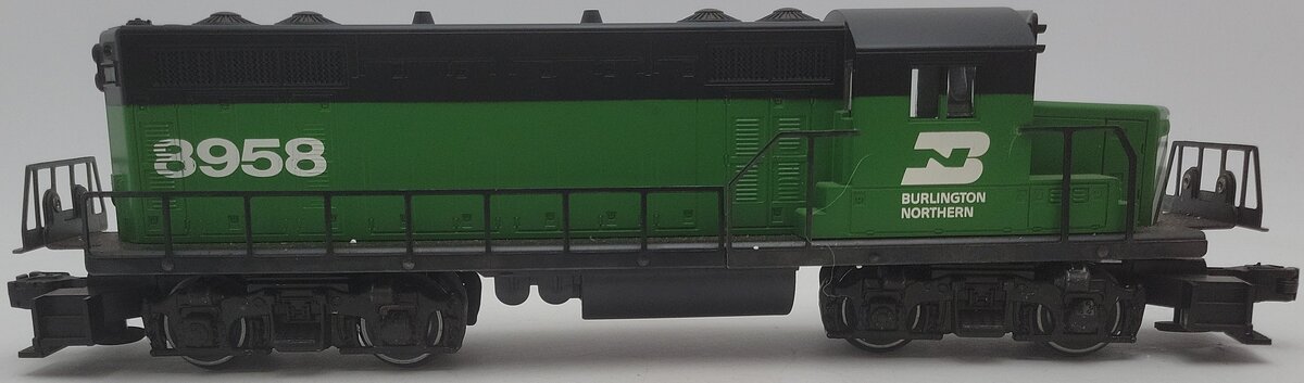 Lionel 6-8651 O Burlington Northern U36B Dummy Diesel Locomotive EX/Box