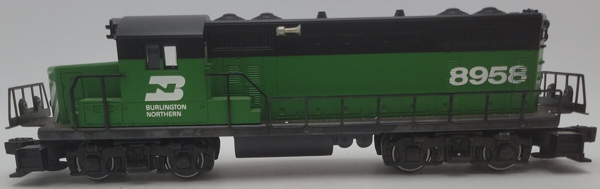 Lionel 6-8651 O Burlington Northern U36B Dummy Diesel Locomotive EX/Box