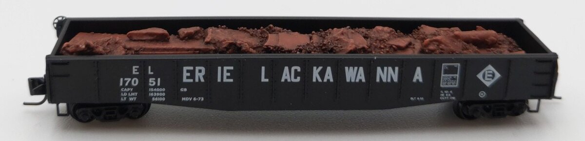 Micro Engineering 52200172 N Scale Erie Lackawanna 50' Gondola w/ Load #17051 LN/Box