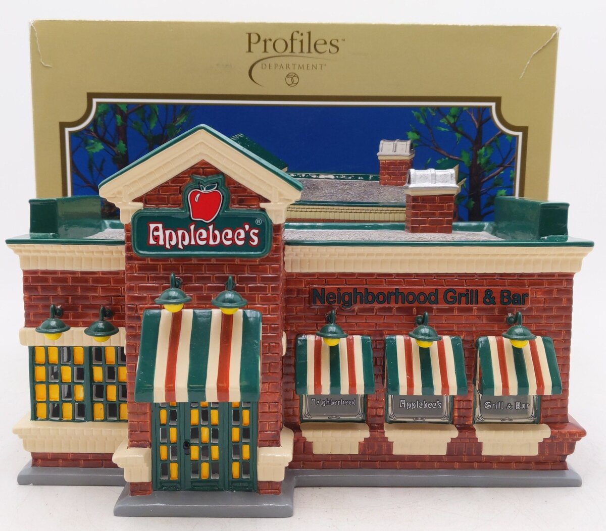 Dept 56 56.06230 Applebee's Neighborhood Grill & Bar EX/Box