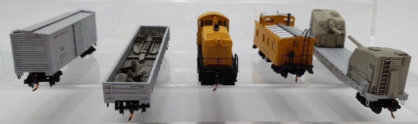 MicroTrains 99301080 N Scale U. S. Navy Train Diesel Train Set # 2 EX/Box