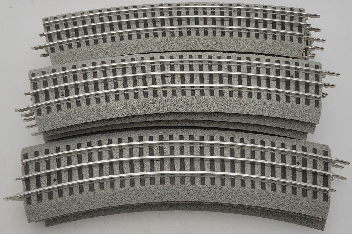 Lionel 6-120336 O36 Curved Track FasTrack Sections (18) VG