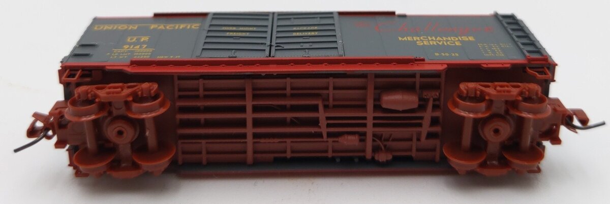 MicroTrains 50100191 Union Pacific 40' Standard Double Door Boxcar #9147 LN/Box