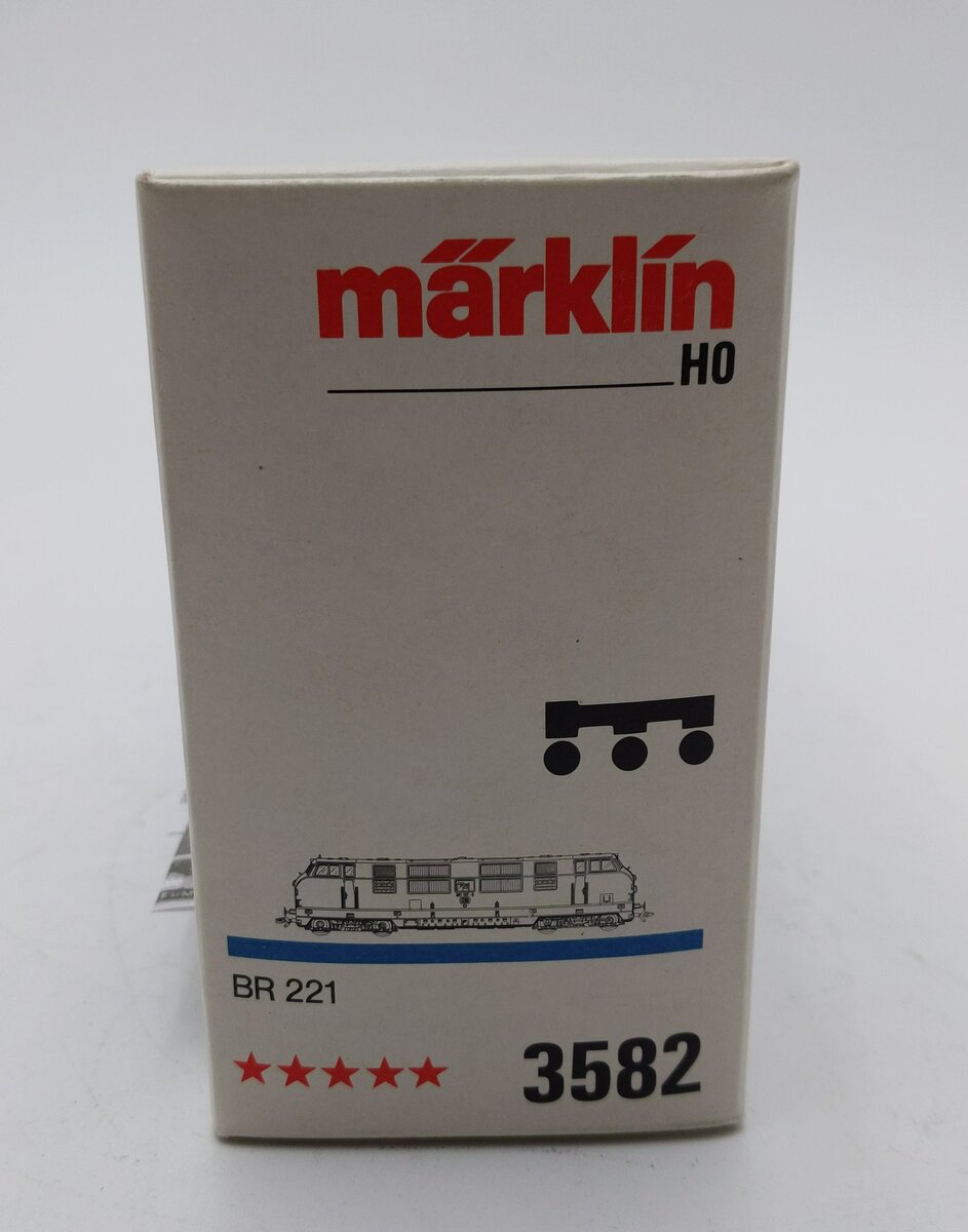 Marklin 3582 HO Scale Deutsche Bundesbahn (DB) Diesel Locomotive #221 107-6 LN/Box