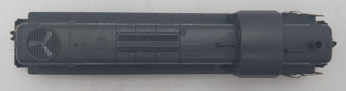 Athearn 94011 HO New York Central Rs-3 Diesel Locomotive #8227 EX