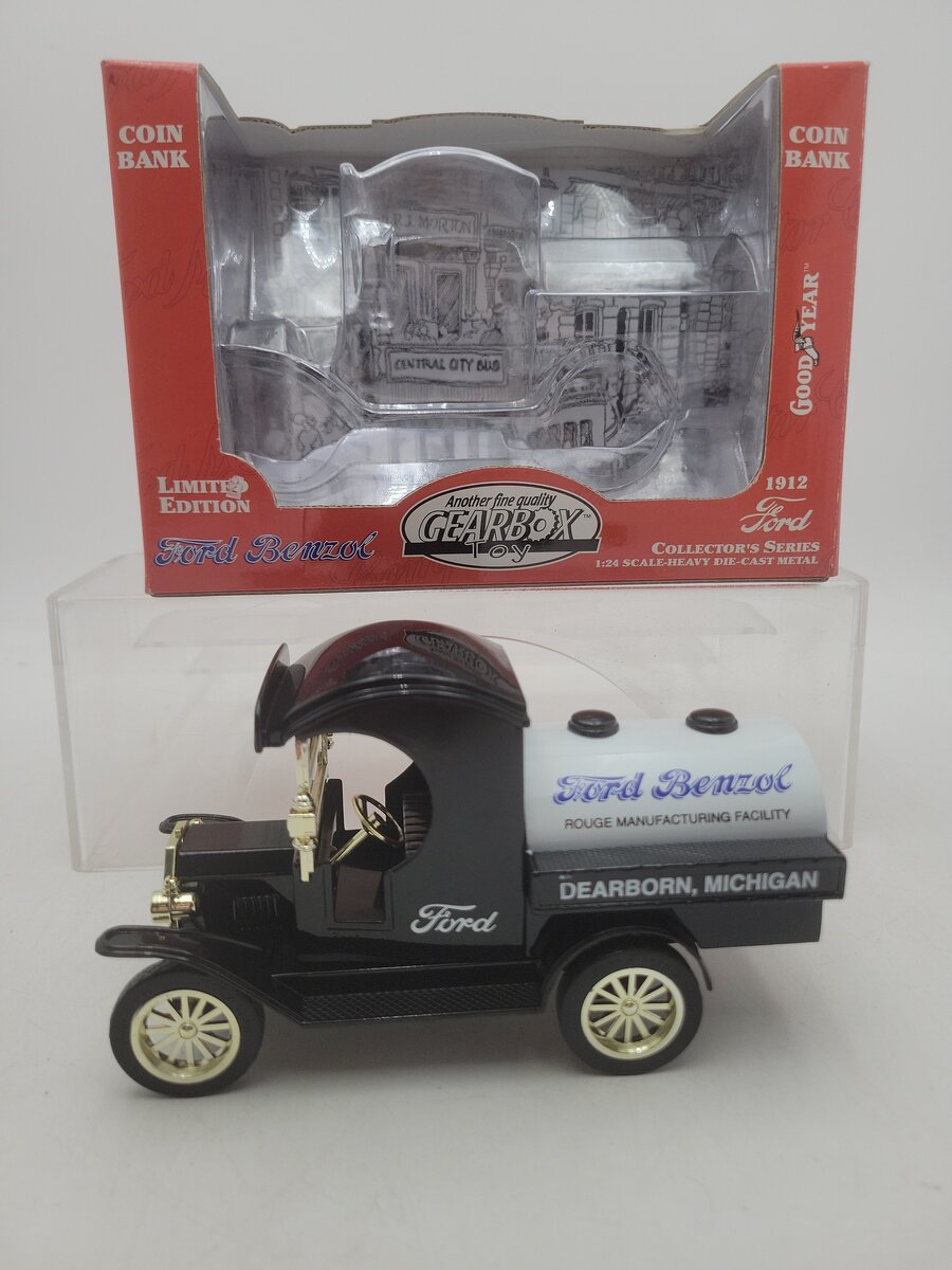 Gearbox 76604 1:24 Scale Diecast 1912 Ford Benzol Limited Edition Coin Bank LN/Box