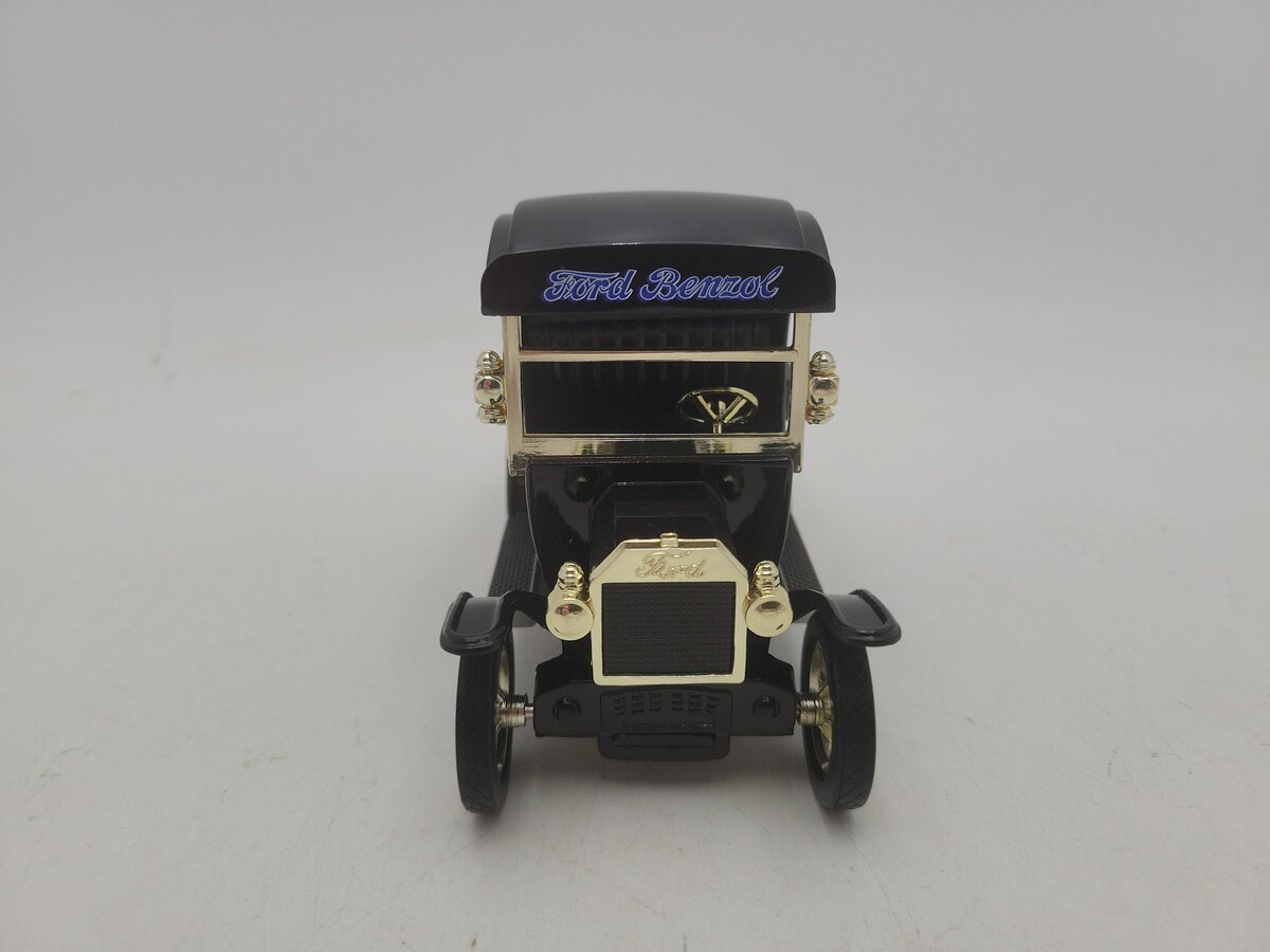 Gearbox 76604 1:24 Scale Diecast 1912 Ford Benzol Limited Edition Coin Bank LN/Box