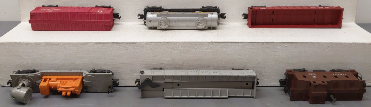 Lionel Vintage O Gauge Freight Cars #6520,356225,2465,X6014,6462,6457 [6] VG