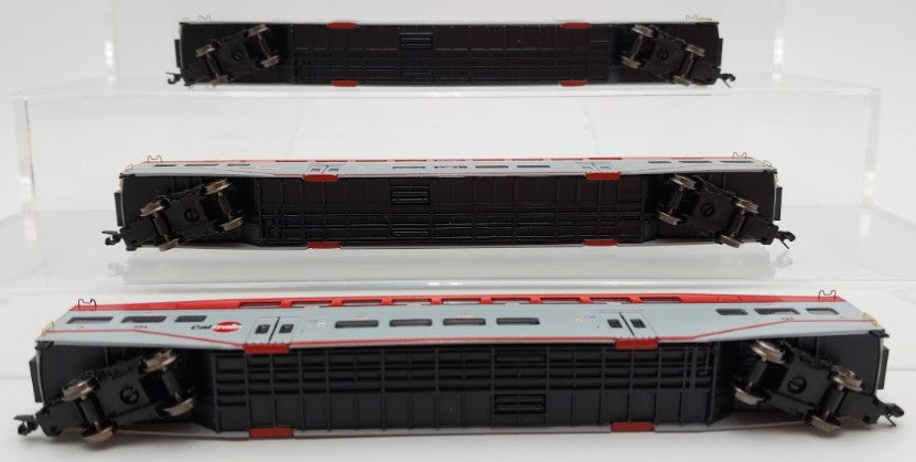 Athearn 10168 N Scale Caltrain Bombardier Control Coach Car 3 Pack EX/Box