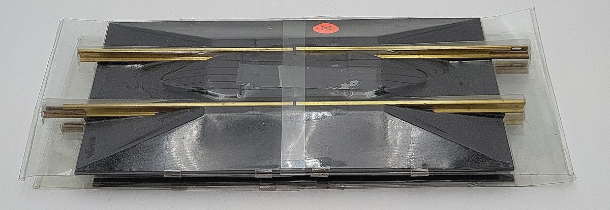 Aristo-Craft 11090 Reversing System Rerailer Track Set - No Bumpers EX