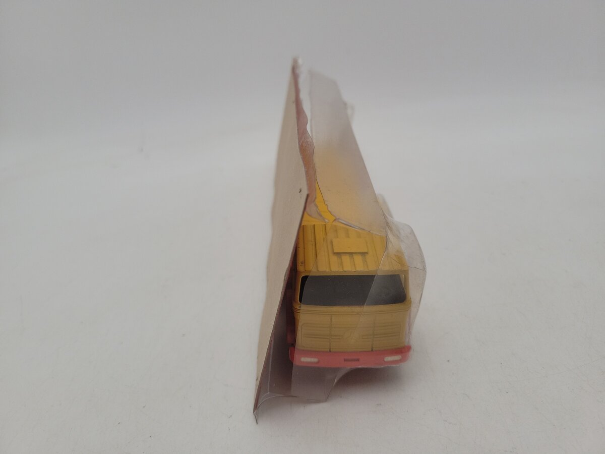 Conrad 3010 1:50 Scale Gescha Mini Model Mercedes Benz Tractor Trailer Truck EX/Box