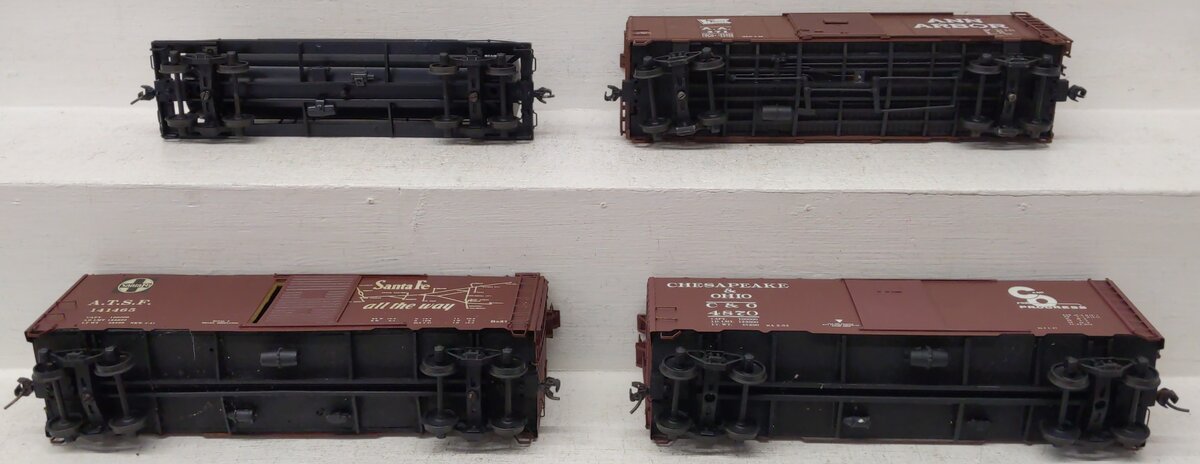 O Scale 2 Rail Assorted Custom Freight Cars [4]