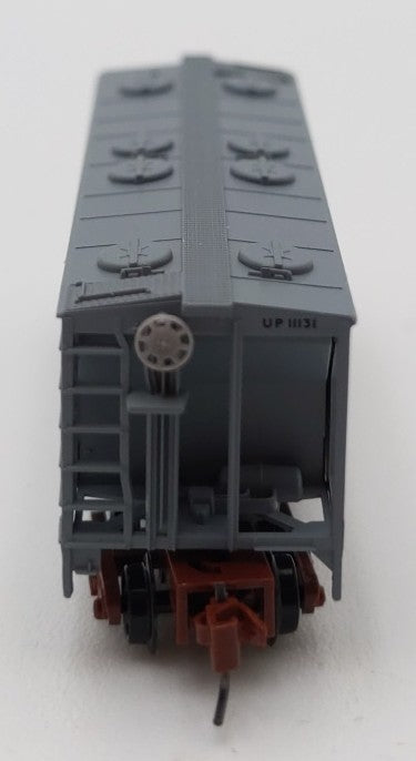 Micro-Trains 53100081 Z Union Pacific PS-2 2-Bay 70-Ton Covered Hopper #11131 LN/Box