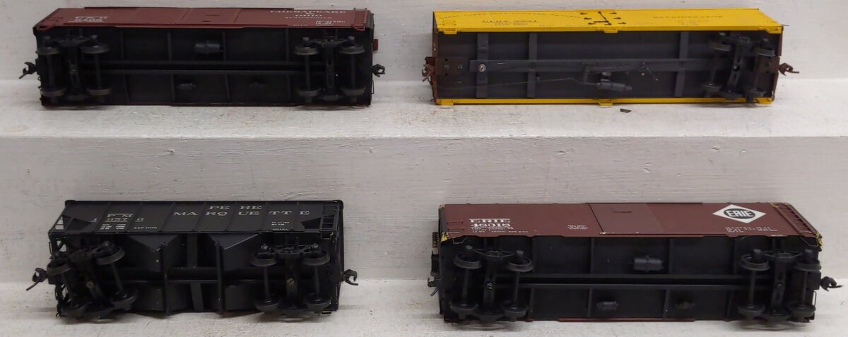 O Scale 2 Rail Assorted Custom Freight Cars [4]