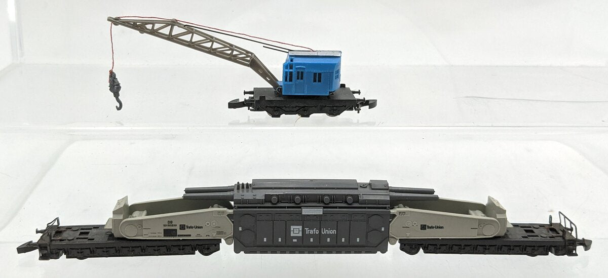 Marklin Z Scale Assorted Freight Cars [2]: 8620 & 8621 VG