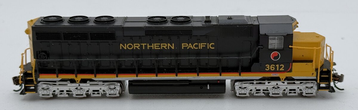 Bachmann 66455 N Northern Pacific EMD SD45 Diesel Locomotive #3612 w/ Sound/DCC EX/Box