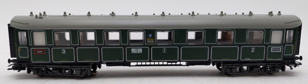 Marklin 41361 HO K.Bay.Sts.B. Express Passenger Car LN/Box