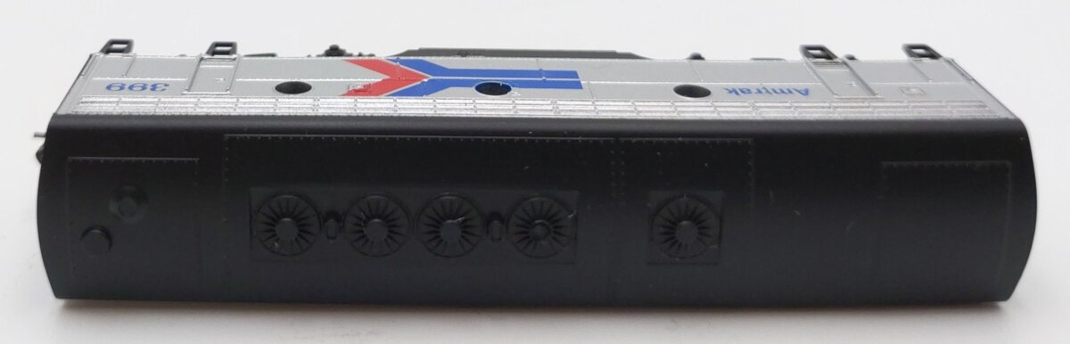 Micro-Trains 98012180 Z Amtrak F7 Dummy B-Unit Diesel Locomotive #399 LN/Box