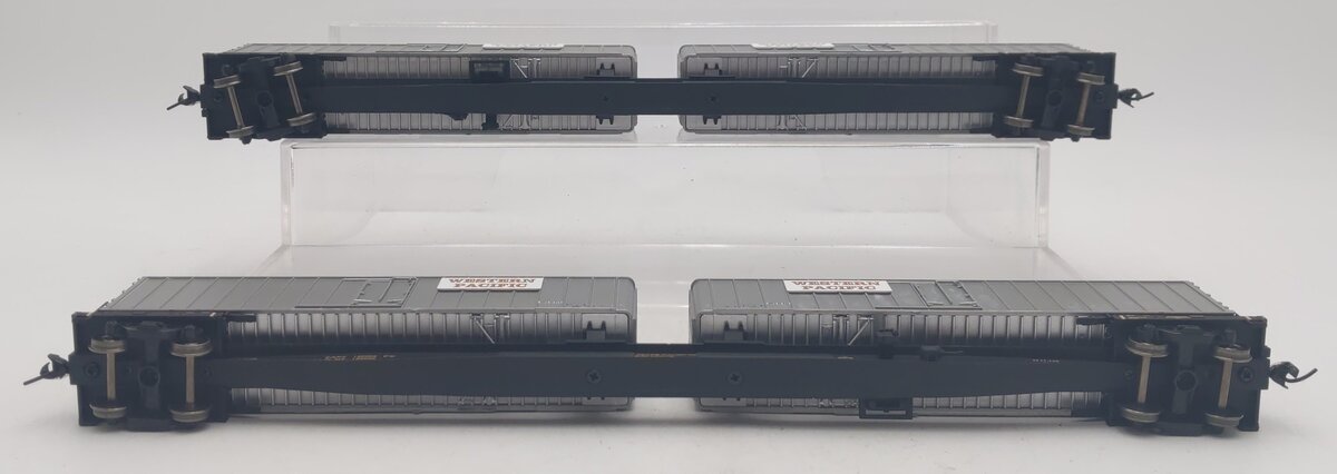 Walthers 932-23929 HO Western Pacific Flexi-Van Flat Car W/Trailer (Set of 2) EX