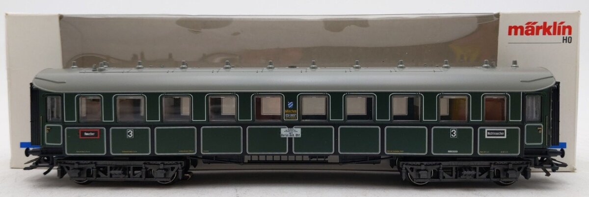 Marklin 41351 HO Scale Munchen Passenger Car #3 LN/Box