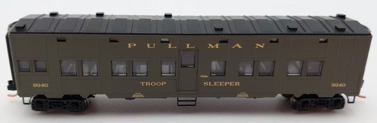 Micro-Trains 11600015 N Scale US Office Of Defense Troop Sleeper #9340 w Lights LN/Box